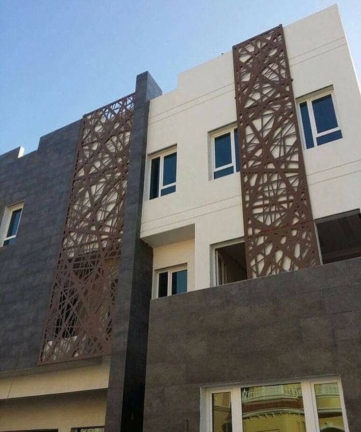 أبواب حديد وواجهات ليزر بالرياض الصناعية القديمة